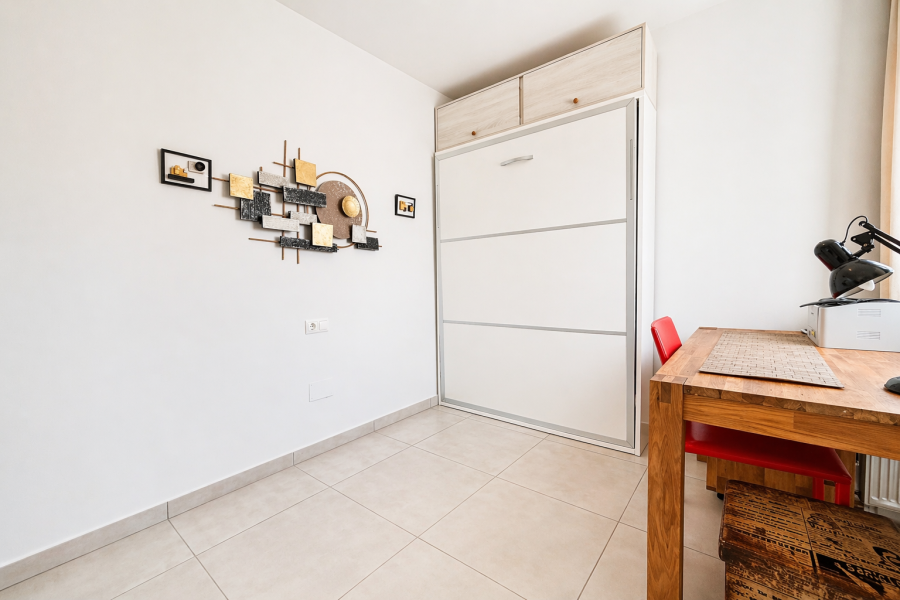 Resale - Apartment/Bungalow - Torrevieja  - Aguas Nuevas II