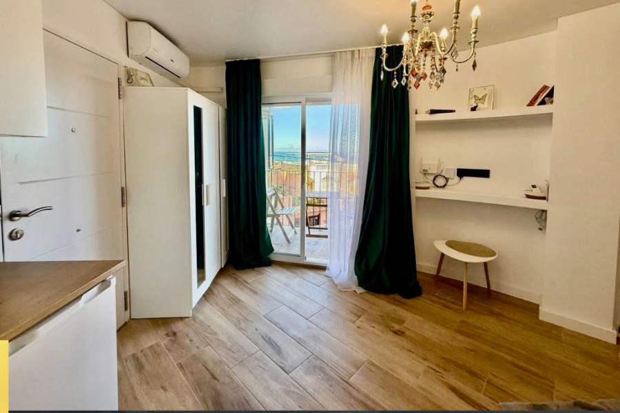 Pārdošana pēc lietošanas - Dzīvoklis/Bungalo - Torrevieja  - La Mata