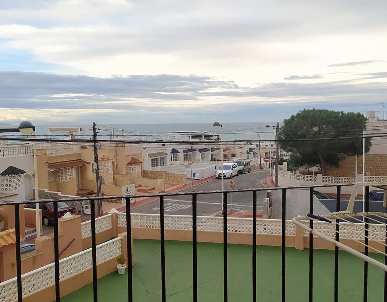 Pārdošana pēc lietošanas - Dzīvoklis/Bungalo - Torrevieja  - La Mata