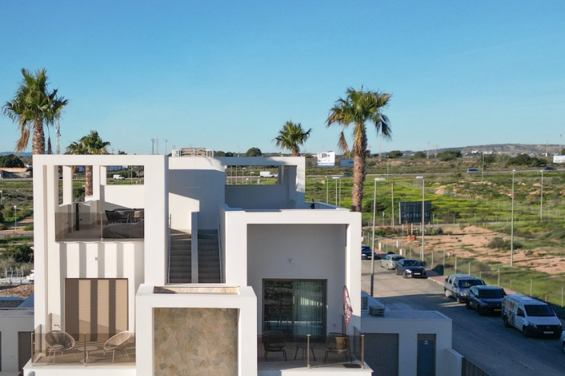 Townhouse / Duplex - New Build - Los Alcazares - Los Alcazares