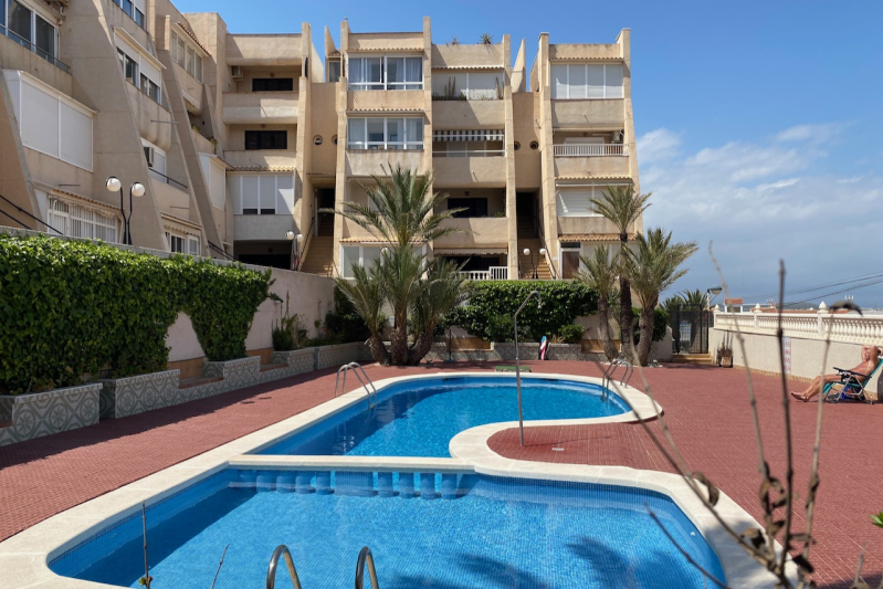 Apartment/Bungalow - Resale - Torrevieja  - Lomas del Mar