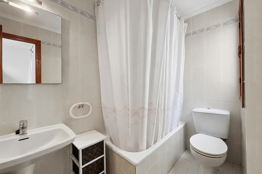 Pārdošana pēc lietošanas - Dzīvoklis/Bungalo - Torrevieja  - Lomas del Mar