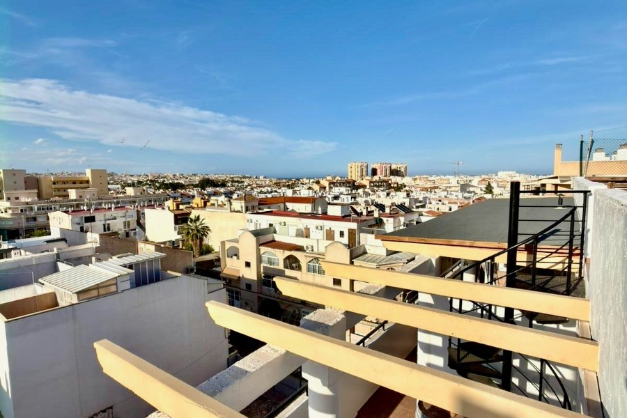 Resale - Apartment/Bungalow - Torrevieja  - Center