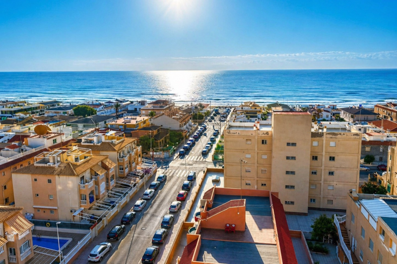 Apartment/Bungalow - Resale - Torrevieja  - La Mata
