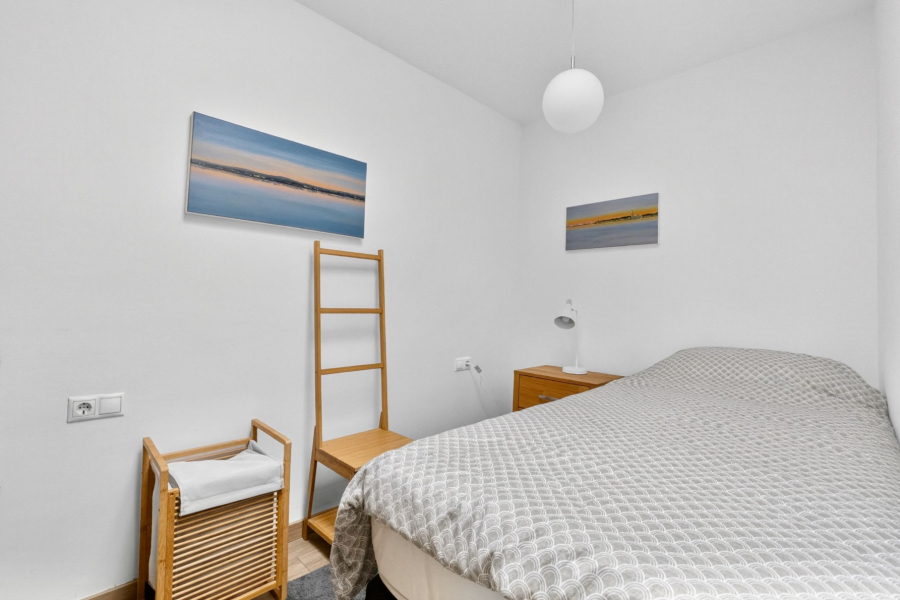 Resale - Villa / Semi detached - Torrevieja  - Los Ángeles