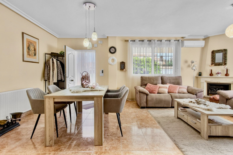Pārdošana pēc lietošanas - Vila  - Torrevieja  - Aguas Nuevas