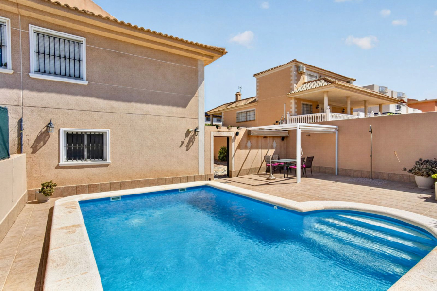 Pārdošana pēc lietošanas - Vila  - Torrevieja  - Aguas Nuevas
