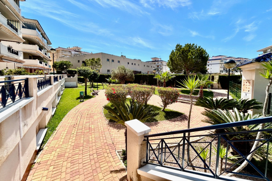 Вторичный рынок - Квартира/Бунгало - Torrevieja  - La Mata