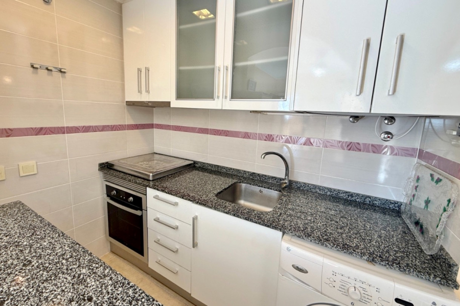 Resale - Apartment/Bungalow - Torrevieja  - Aguas Nuevas