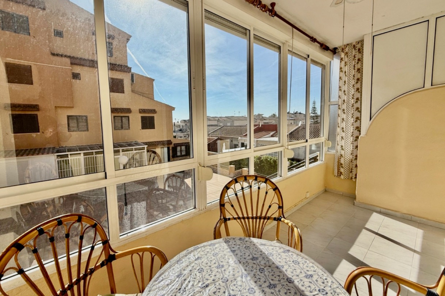 Resale - Apartment/Bungalow - Torrevieja  - Aguas Nuevas