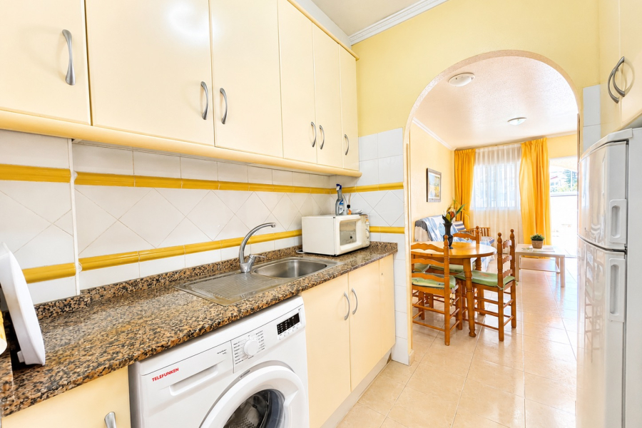 Resale - Apartamento/Bungalow - Torrevieja  - Aguas Nuevas