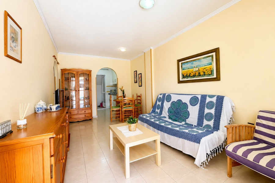 Resale - Apartamento/Bungalow - Torrevieja  - Aguas Nuevas
