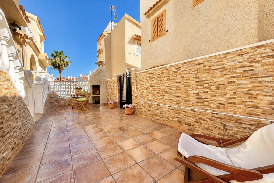 Pārdošana pēc lietošanas - Rindu māja - Torrevieja  - La Mata