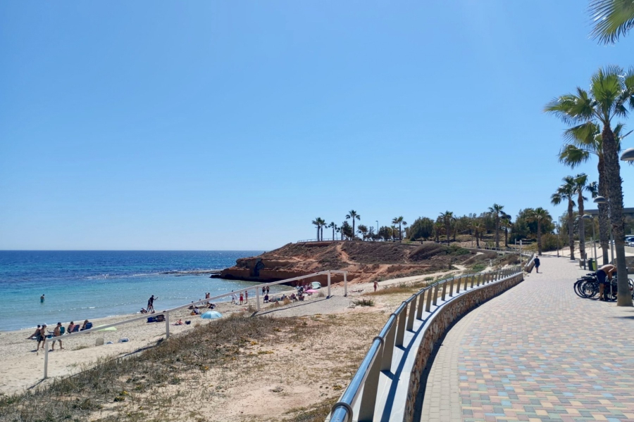 Resale - Lägenhet / Bungalow  - Pilar de la Horadada - Mil Palmeras