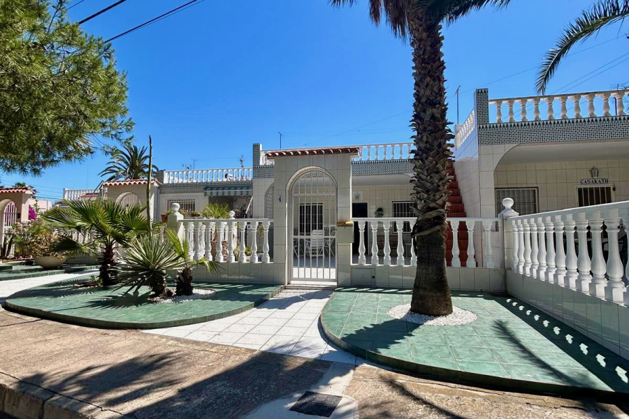 Resale - Apartment/Bungalow - Torrevieja  - Torreta Florida