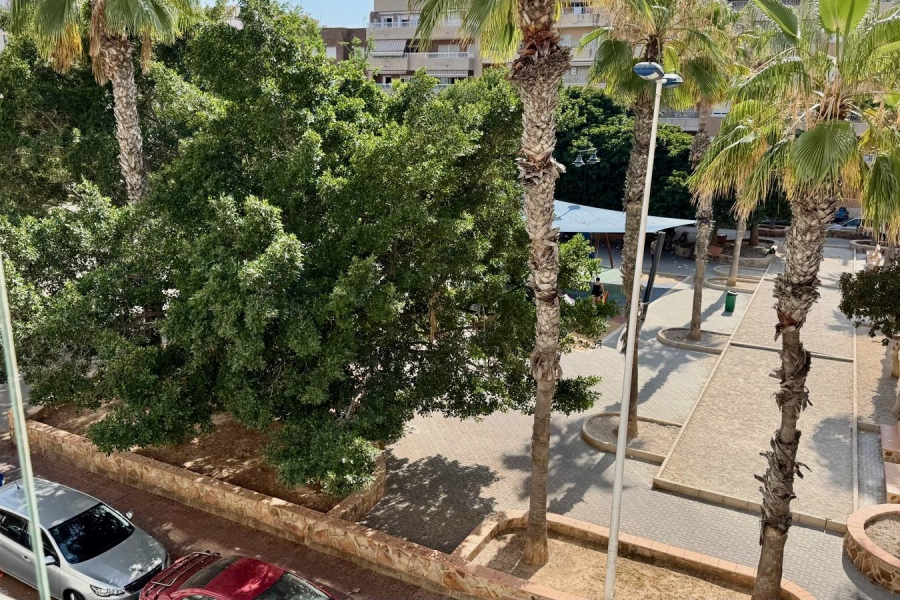 Resale - Apartment/Bungalow - Torrevieja  - Playa del Cura