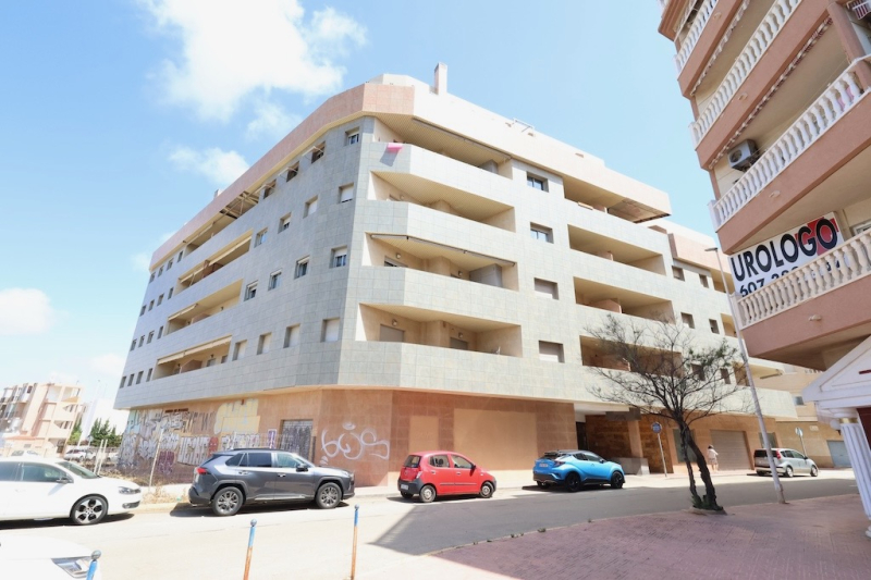Apartamento/Bungalow - Resale - Torrevieja  - La Mata