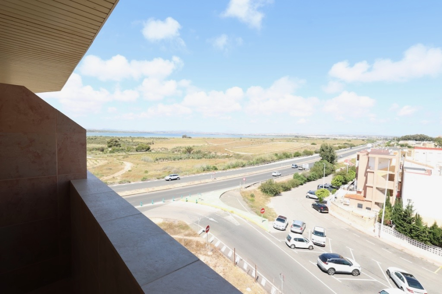 Resale - Apartamento/Bungalow - Torrevieja  - La Mata