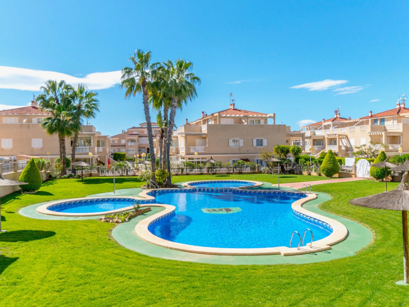 Dzīvoklis/Bungalo - Pārdošana pēc lietošanas - Orihuela Costa - EC04349