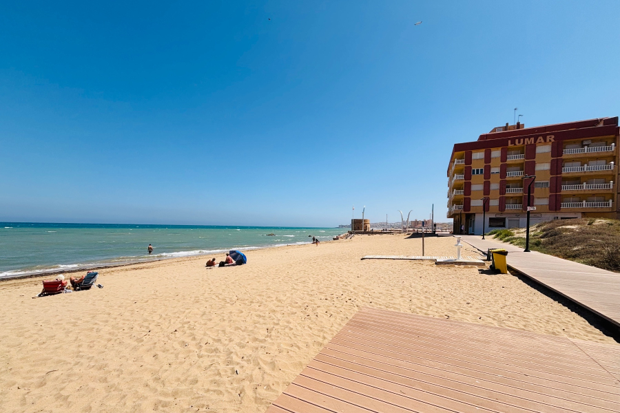 Nieruchomość w Torrevieja blisko morza