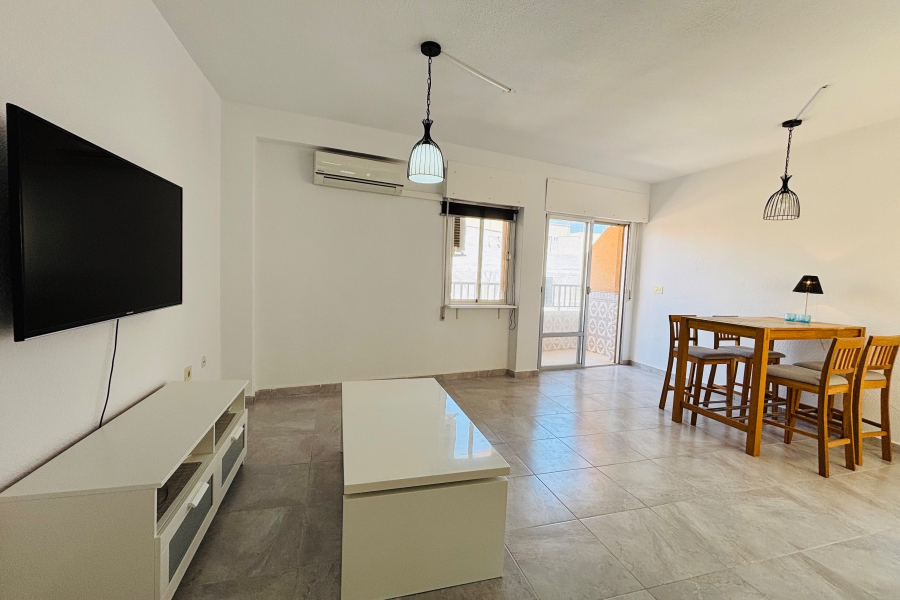 Z drugiej ręki - Apartament/Bungalow - Torrevieja  - La Mata