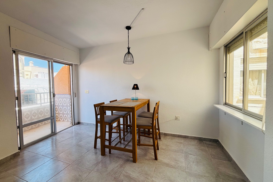 Z drugiej ręki - Apartament/Bungalow - Torrevieja  - La Mata