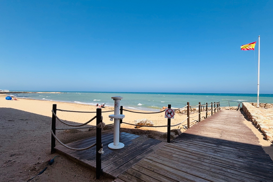 Z drugiej ręki - Apartament/Bungalow - Torrevieja  - La Mata