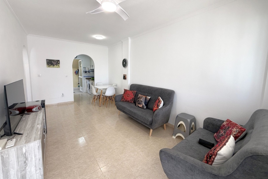 Resale - Apartamento/Bungalow - Torrevieja  - Aguas Nuevas