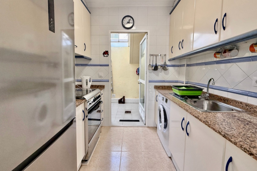 Resale - Apartamento/Bungalow - Torrevieja  - Aguas Nuevas