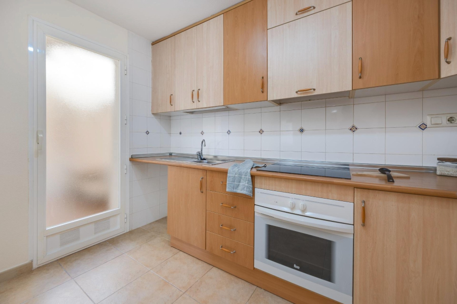 Resale - Lägenhet / Bungalow  - Torrevieja  - Aguas Nuevas