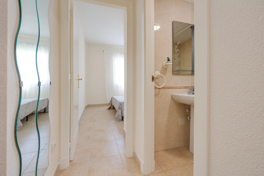 Resale - Lägenhet / Bungalow  - Torrevieja  - Aguas Nuevas