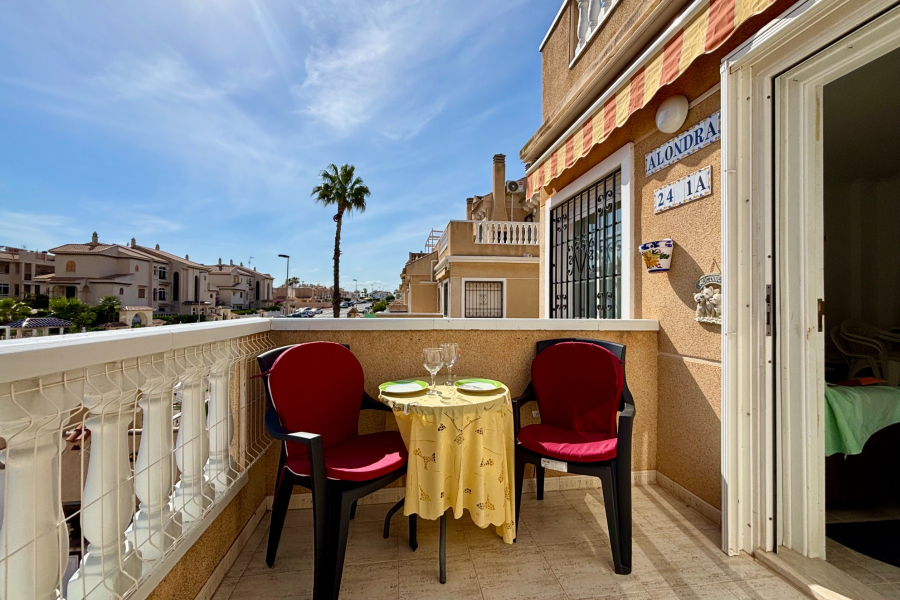 Resale - Apartment/Bungalow - Torrevieja  - Aguas Nuevas