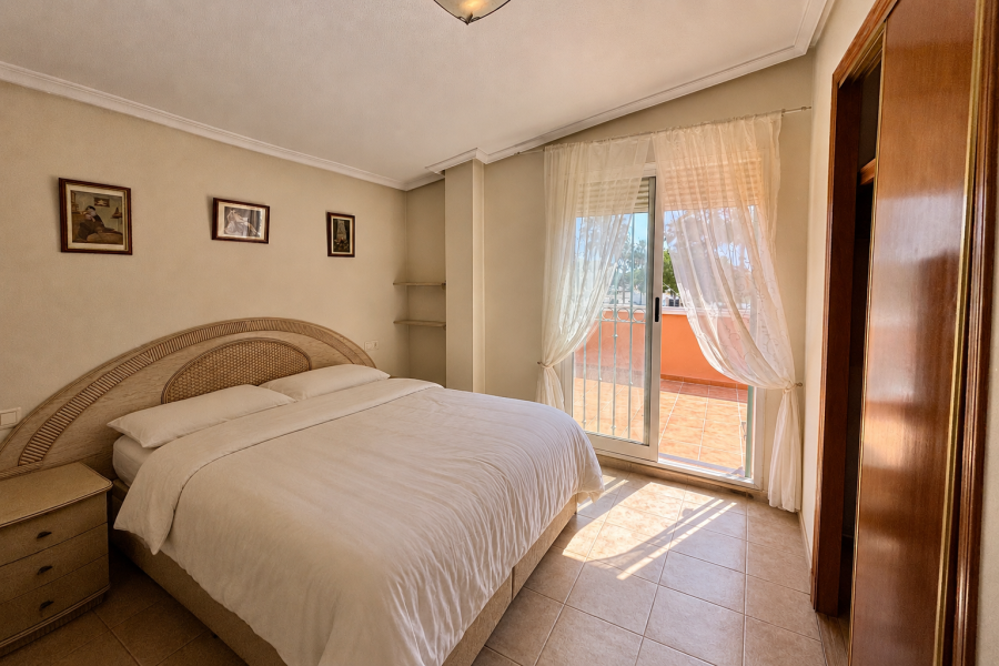 Resale - Villa - Guardamar del Segura - El Raso