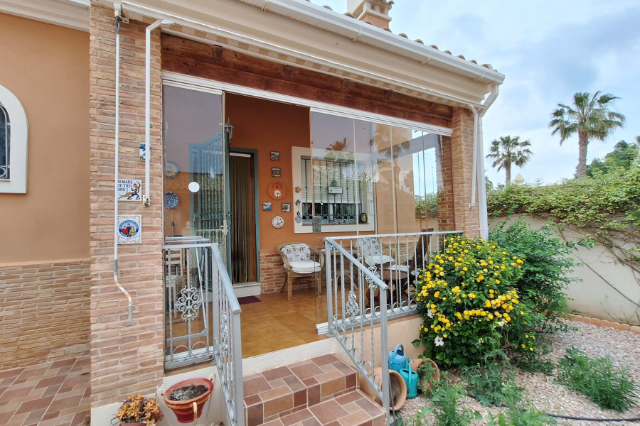 Resale - Villa - Guardamar del Segura - El Raso