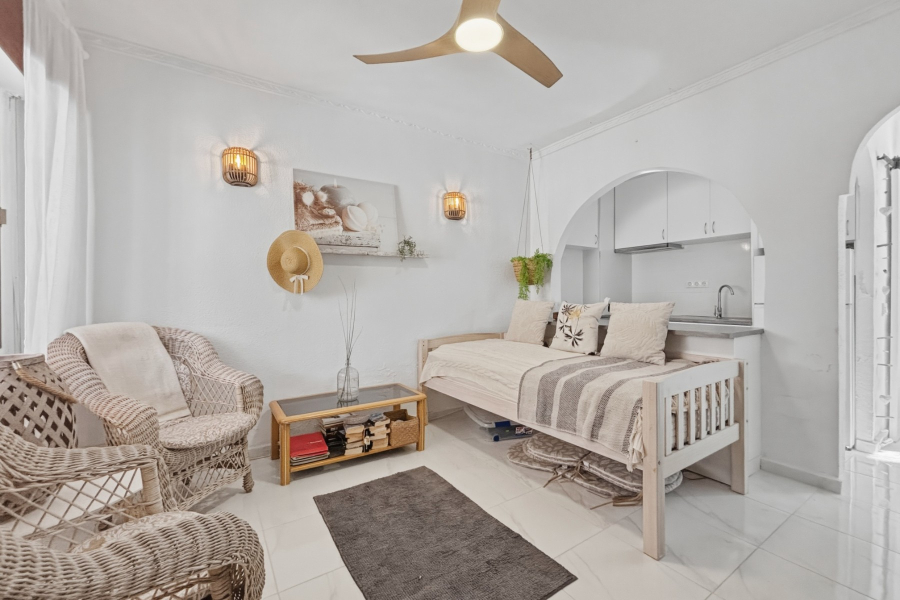 Resale - Apartamento/Bungalow - Torrevieja  - La Rosaleda - Los Frutales