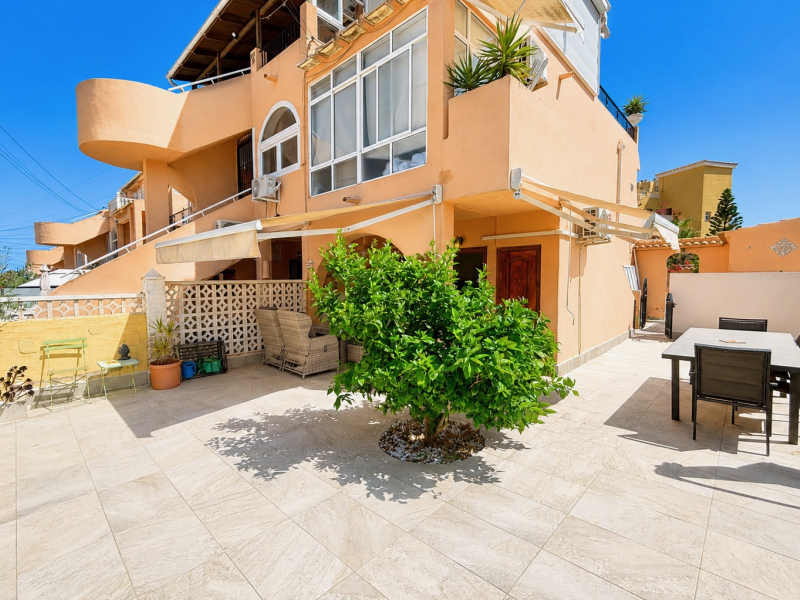 Apartament/Bungalow - Z drugiej ręki - Torrevieja  - E001085-20