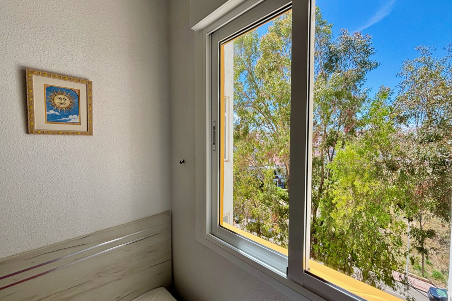 Resale - Lägenhet / Bungalow  - Torrevieja  - La Mata