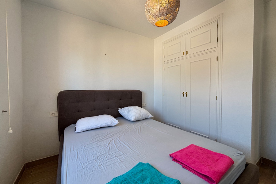 Resale - Lägenhet / Bungalow  - Torrevieja  - La Mata