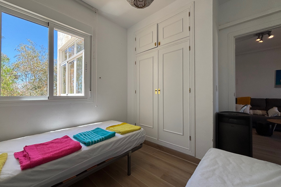 Resale - Lägenhet / Bungalow  - Torrevieja  - La Mata