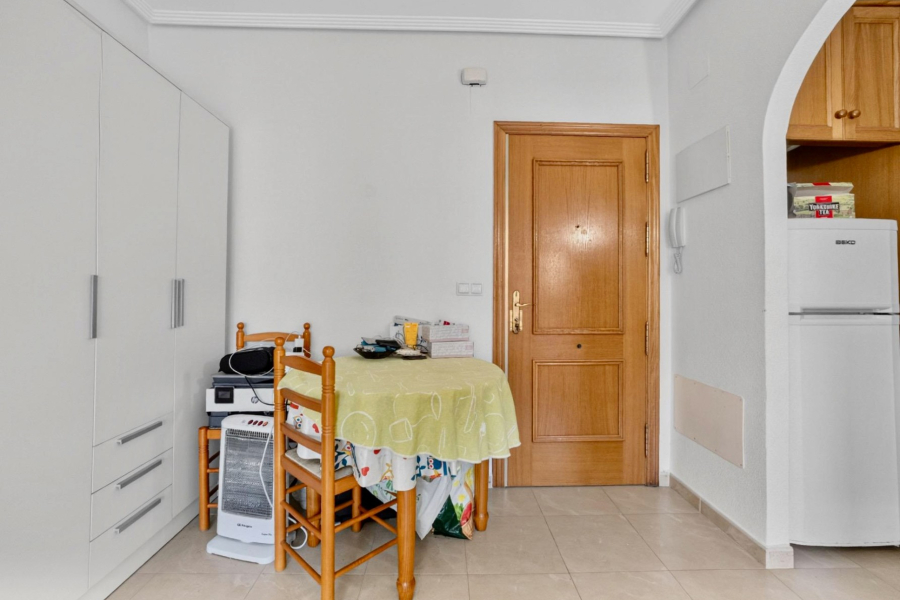Z drugiej ręki - Apartament/Bungalow - Torrevieja  - Torreblanca