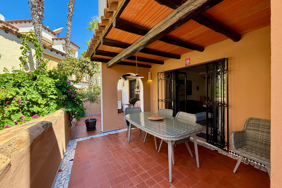 Resale - Apartment/Bungalow - Torrevieja  - Aldea del Mar
