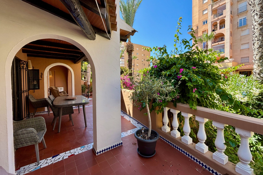 Resale - Apartment/Bungalow - Torrevieja  - Aldea del Mar