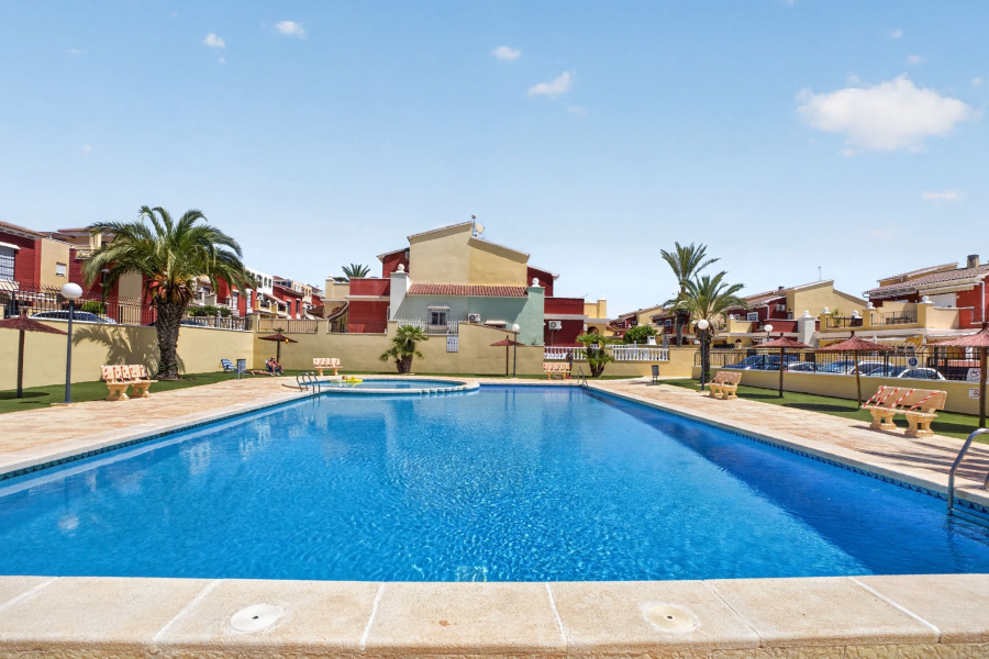 Z drugiej ręki - Szeregowiec - Torrevieja  - Aguas Nuevas