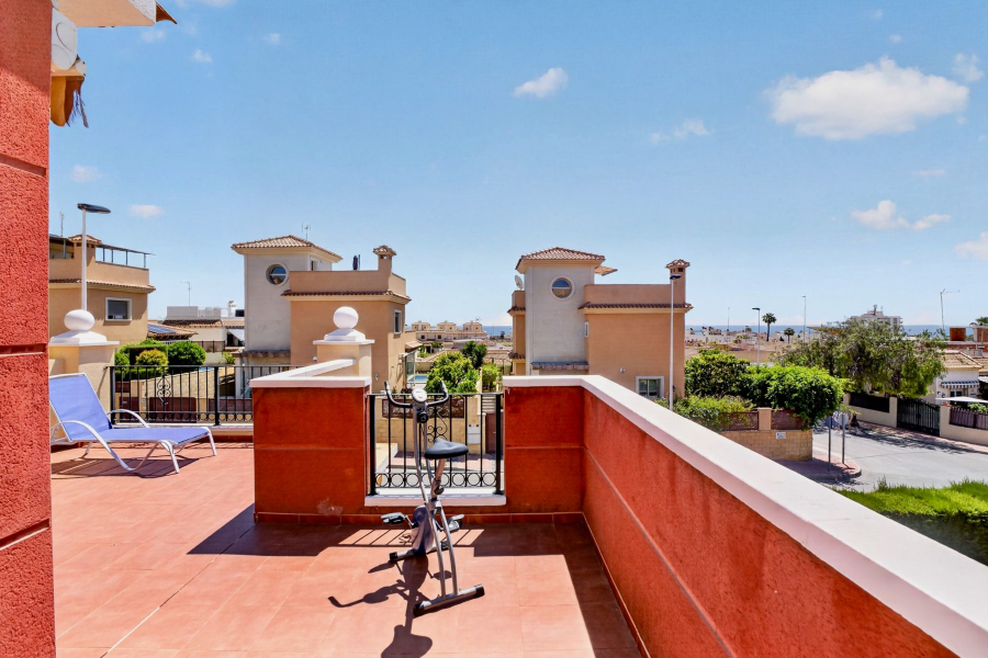Z drugiej ręki - Szeregowiec - Torrevieja  - Aguas Nuevas