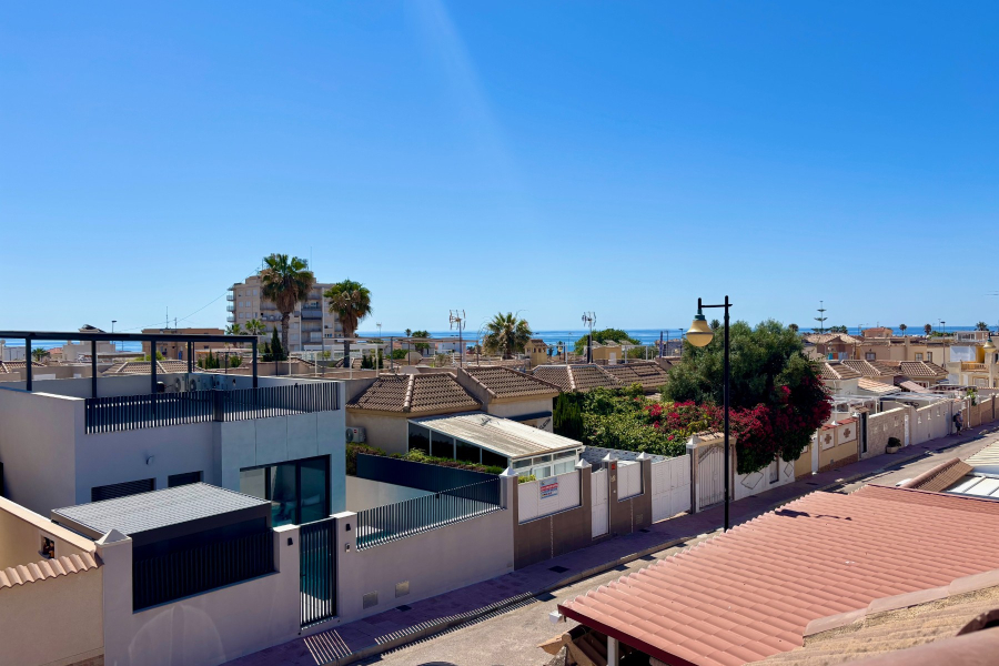 Z drugiej ręki - Willa  - Torrevieja  - La Rosaleda - Los Frutales