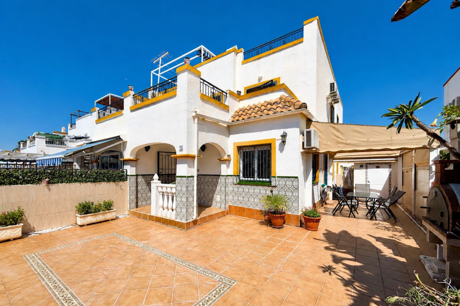 Resale - Radhus / Duplex - Torrevieja  - Jardín del Mar