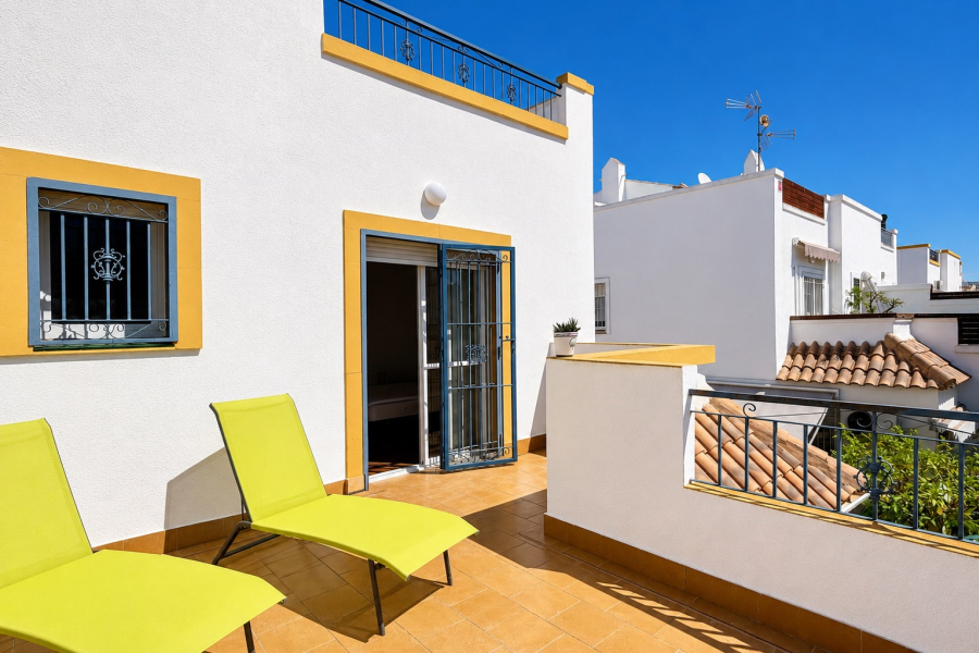 Resale - Radhus / Duplex - Torrevieja  - Jardín del Mar