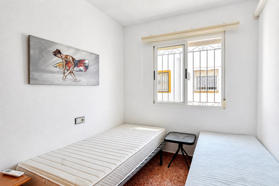 Resale - Radhus / Duplex - Torrevieja  - Jardín del Mar