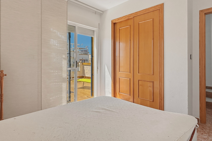 Resale - Radhus / Duplex - Torrevieja  - Jardín del Mar