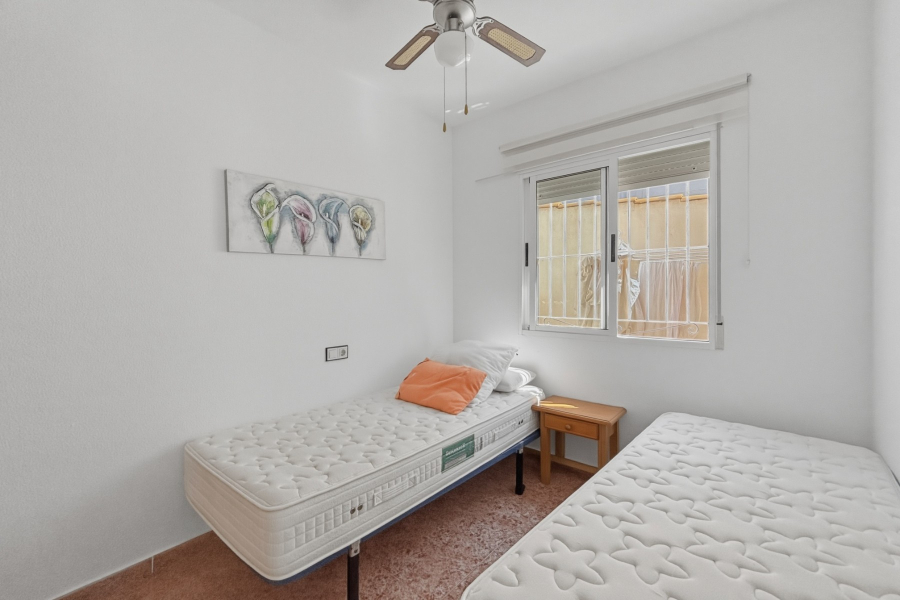 Resale - Radhus / Duplex - Torrevieja  - Jardín del Mar